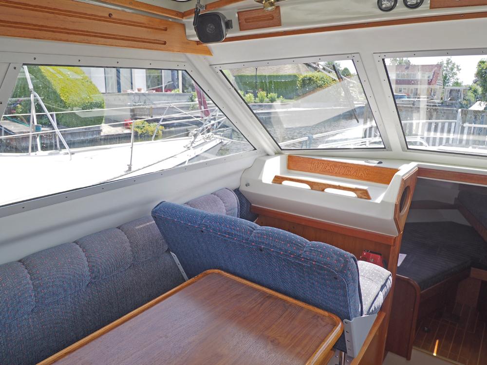 Stuurhuis, Accommodatie